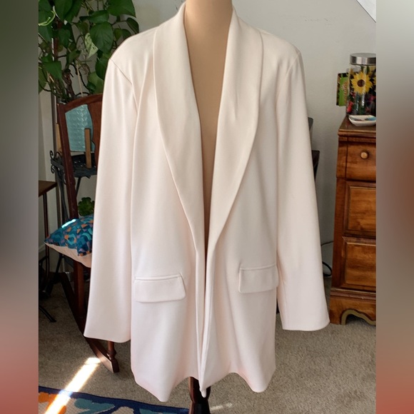Winter Cream Woman’s Blazers Size 2X NWT - Picture 2 of 15